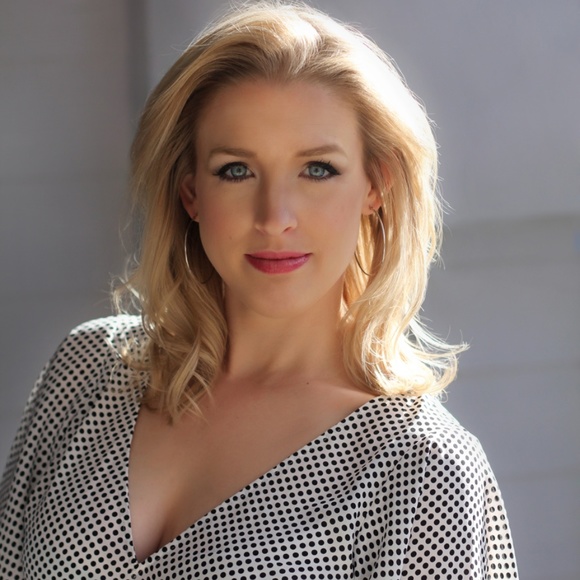 Meet your Posher, Anna - Picture 1 of 1